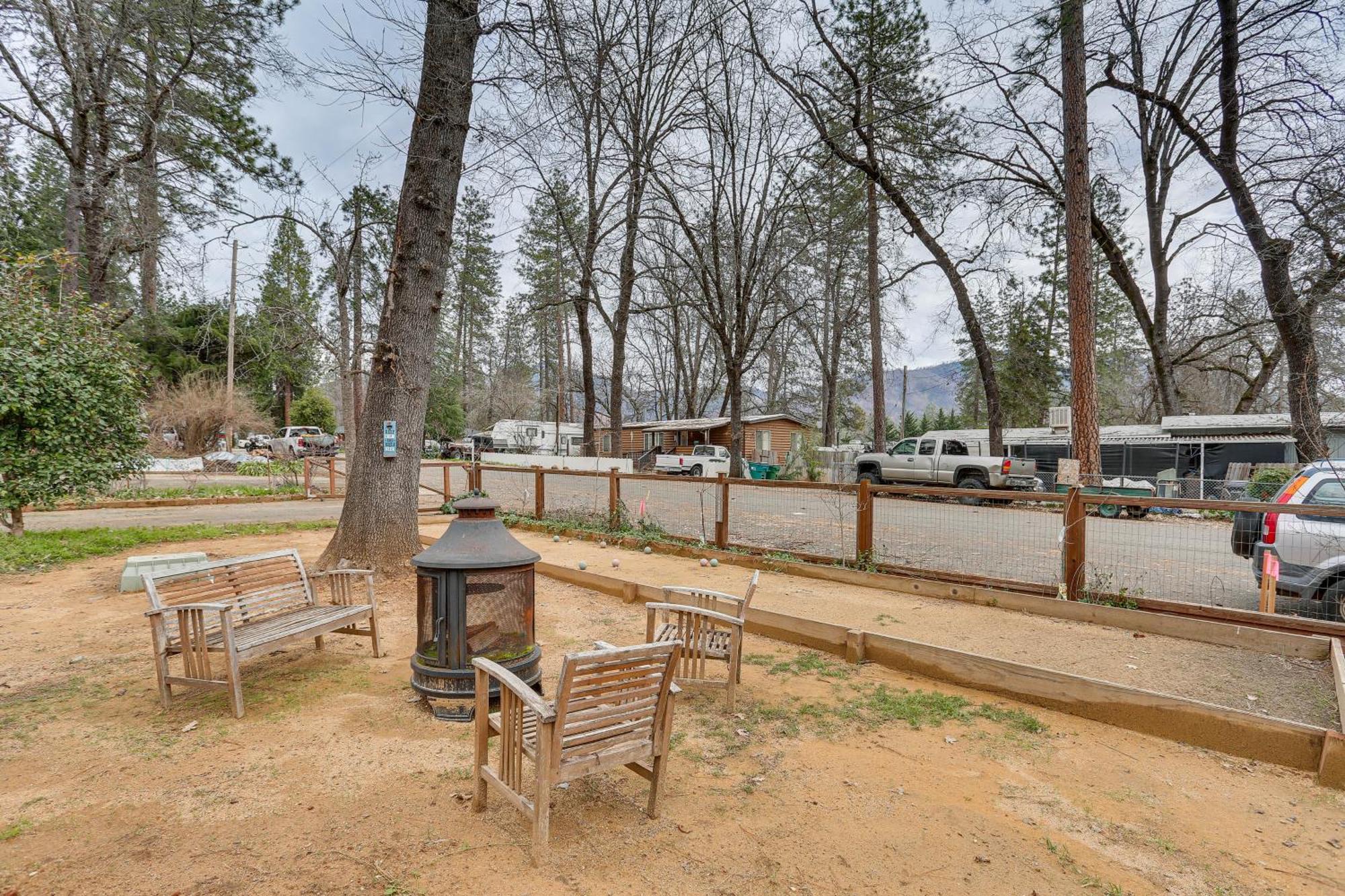 Charming Lakehead Cabin Walk To Shasta Lake! Villa Exterior photo